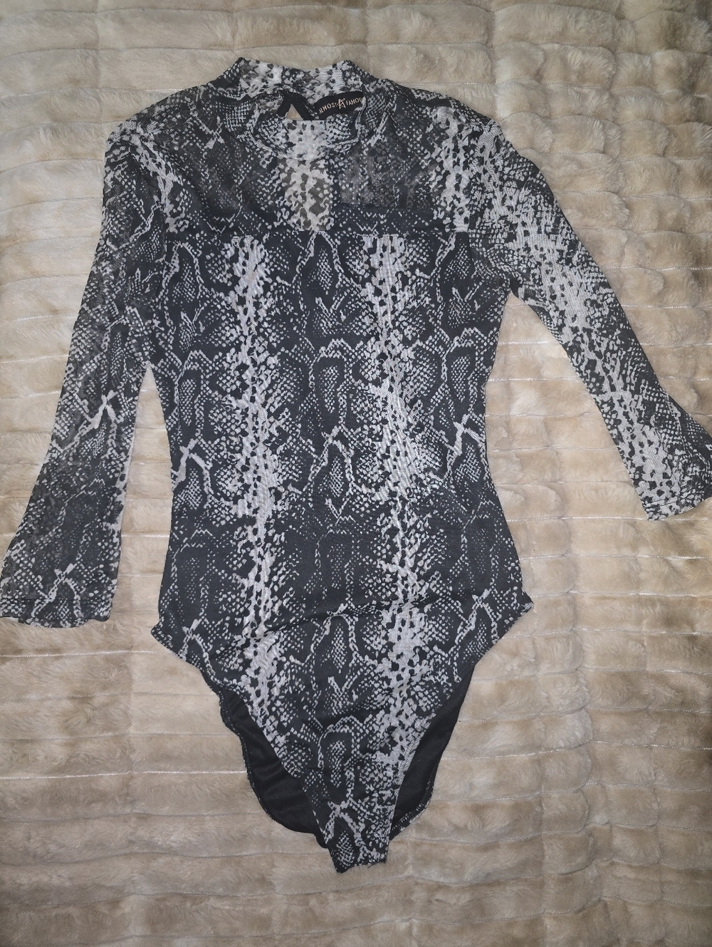 Almost Famous Black and White Snake Print Long Sleeve Bodysuit